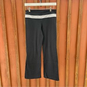 Lululemon black & white crop wide leg leggings size 6 women